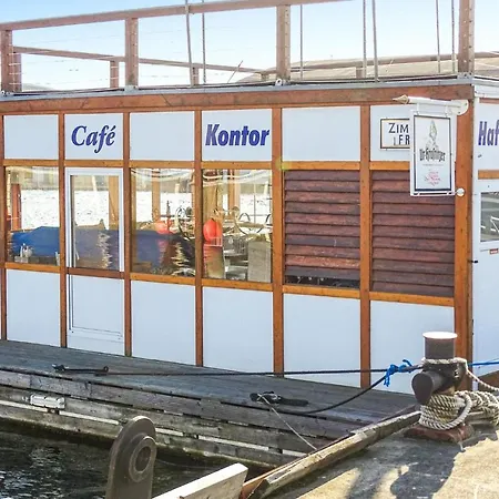 Botel 2 Bedroom Amazing Ship In